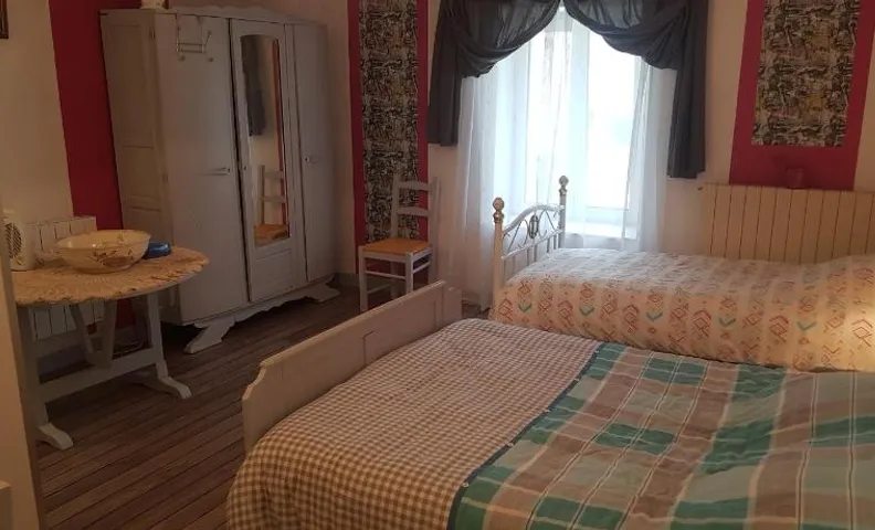 CHAMBRE PRIVÉE à LA FERME