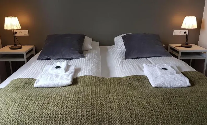 Harbour Inn - Guesthouse