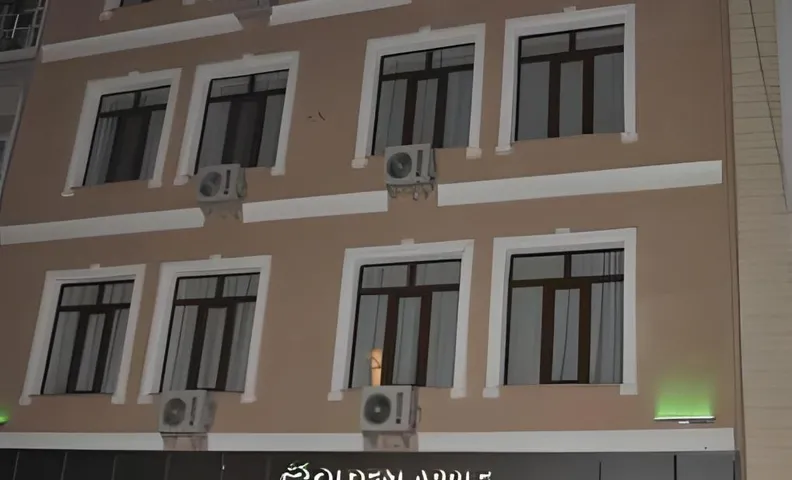 Golden Apple Hotel