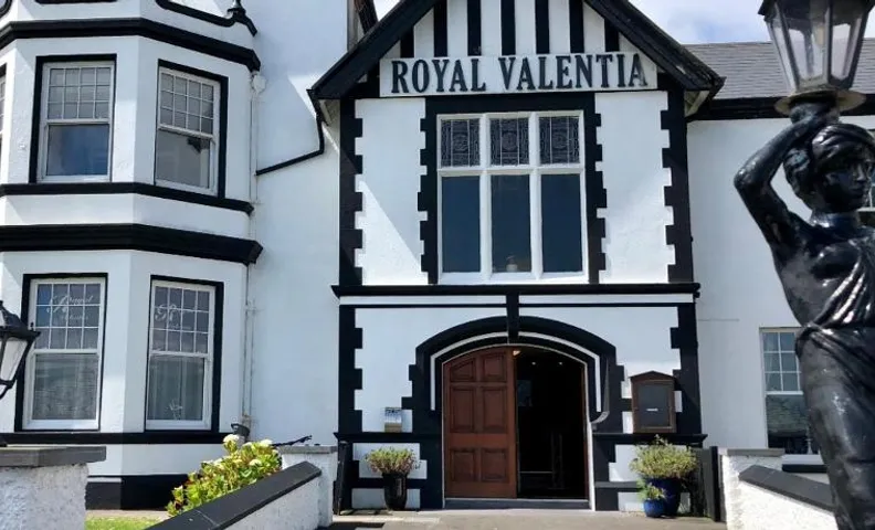 Royal Valentia Hotel