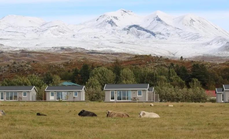 Miðhraun - Lava resort & Restaurant