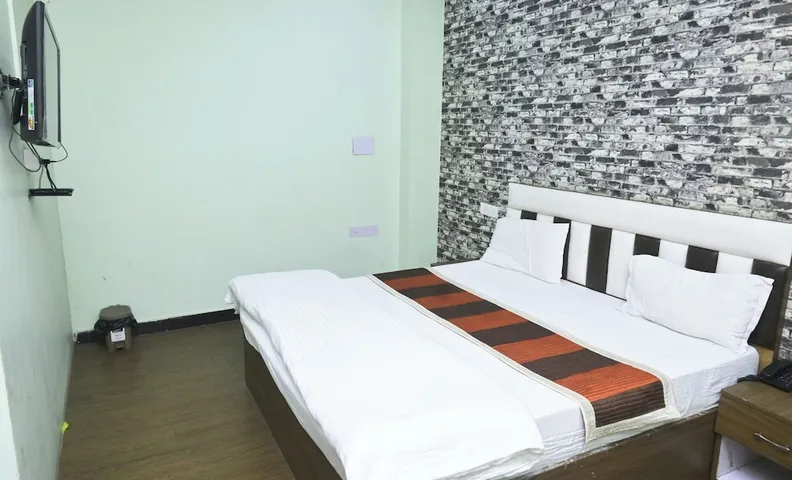 Uday Hotel