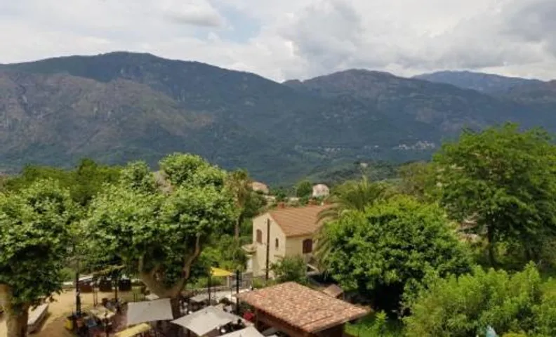 Chez Dume