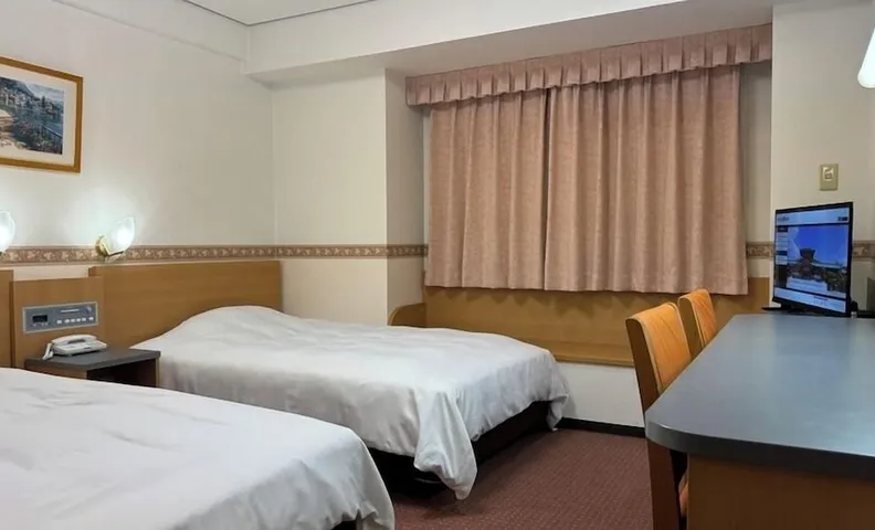 호텔 알파-원 호후