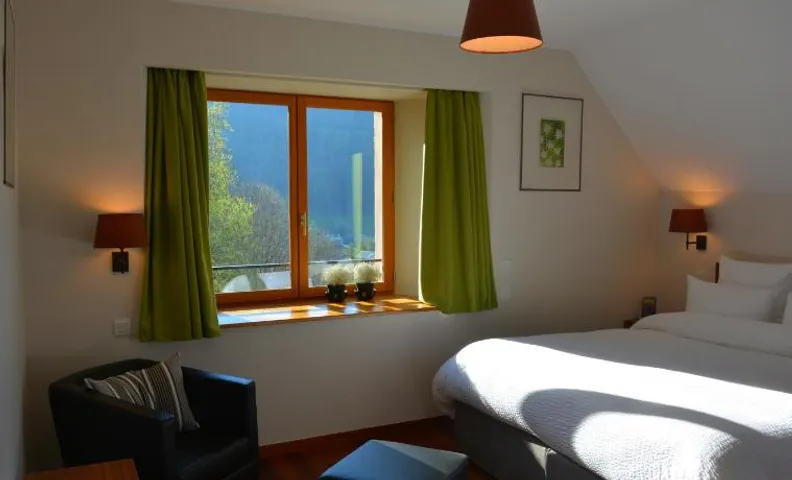 Val Lachard