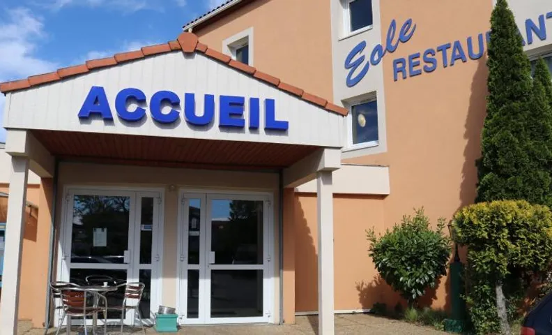 Hôtel Restaurant Clément ADER