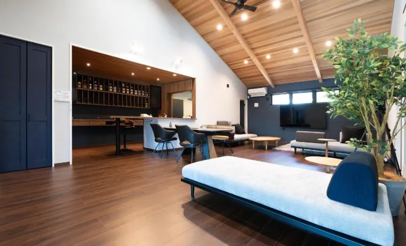 Shiranagi A modern private rental with BBQ and starry sky in the open-air space