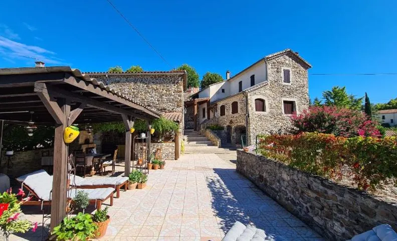 Mes Maisons - Two Gites with Private and Shared pools in Cévennes