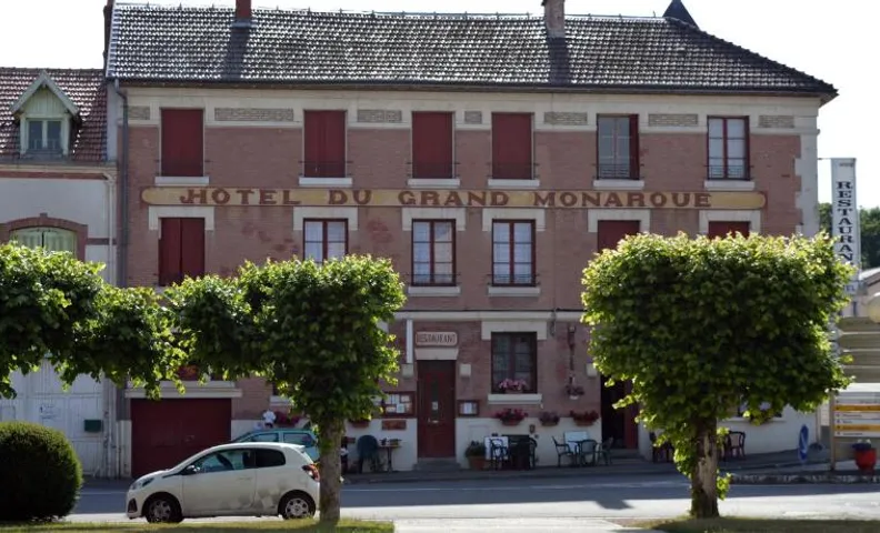 Hotel du Grand Monarque