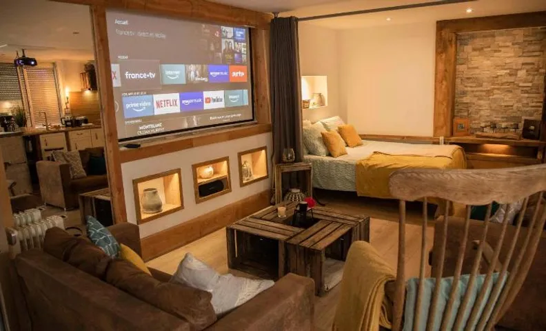 L'IDYLLIQUE - Studio Privé Sous Maison