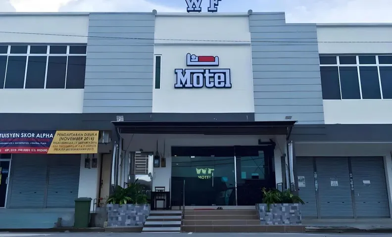 W F 모텔