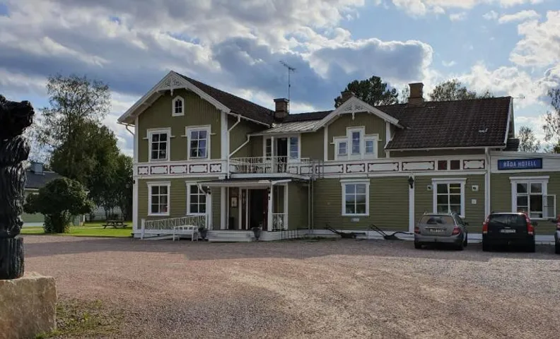 Rada Hotel