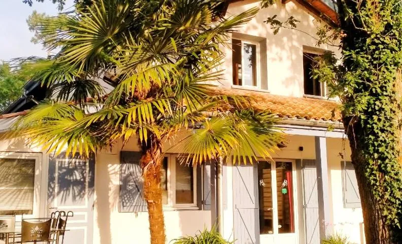 Shifting Sands Surf House