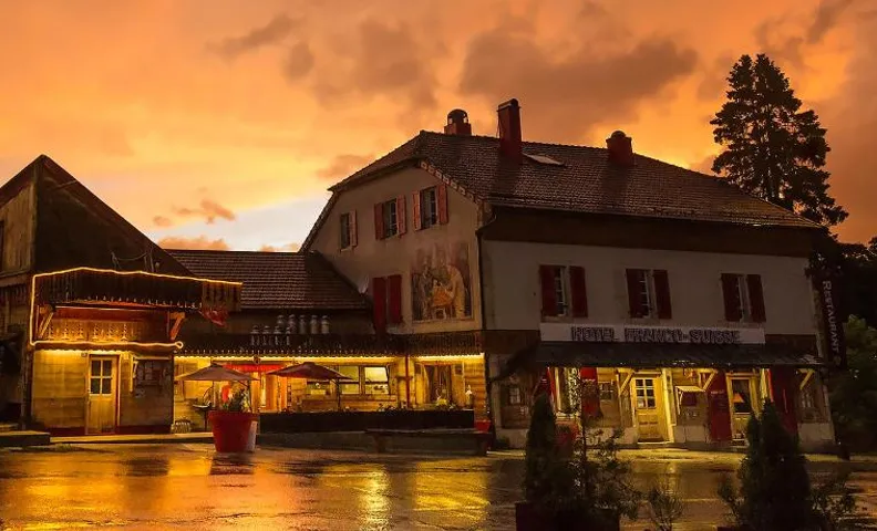 L'ARBEZIE Franco Suisse