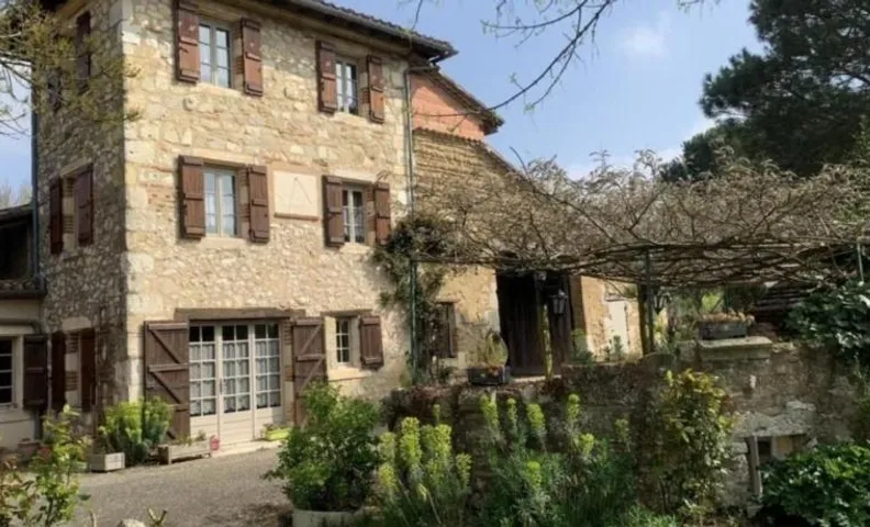 pey sud gaua