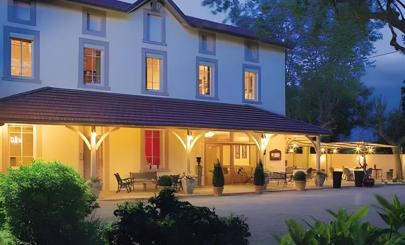 Pont du Chalon Hotel and Restaurant