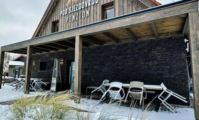 Penzion a Restaurace Pod Sjezdovkou