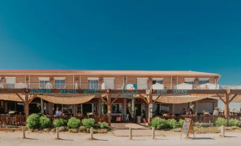 Sunrise Beach Hotel