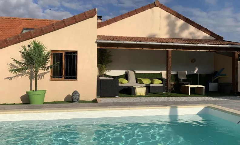 Maison Piscine & Jacuzzi