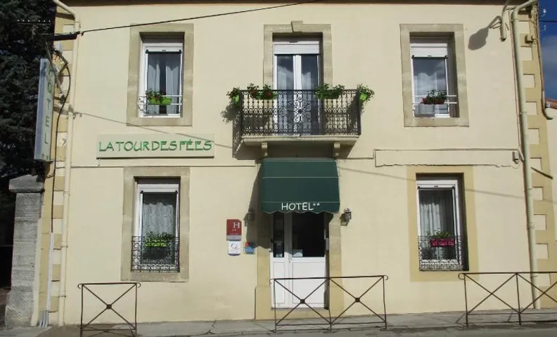 hotel la tour des fees