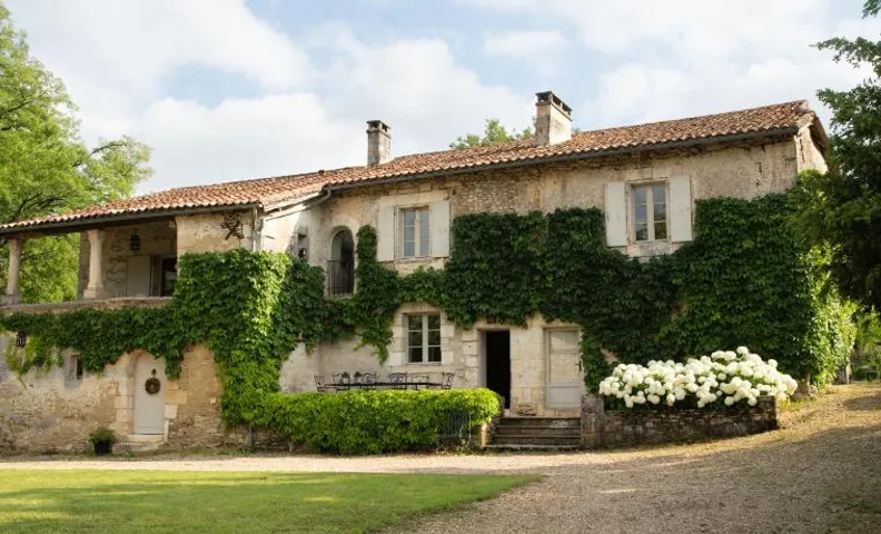 LA CROIX DES GRANGES