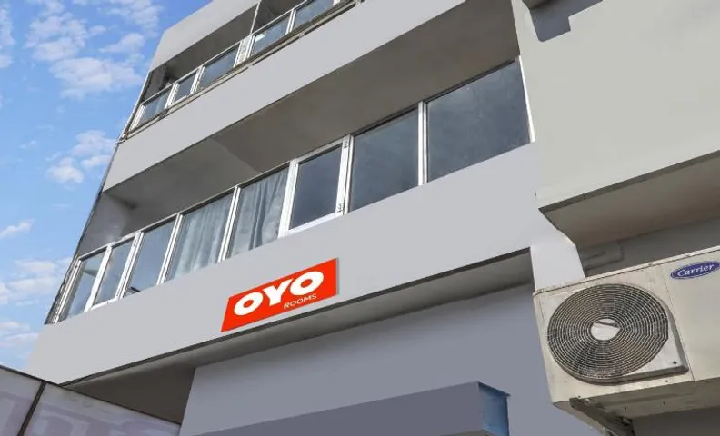 Hotel O CC Inn