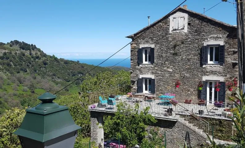English Club in Corsica B&B
