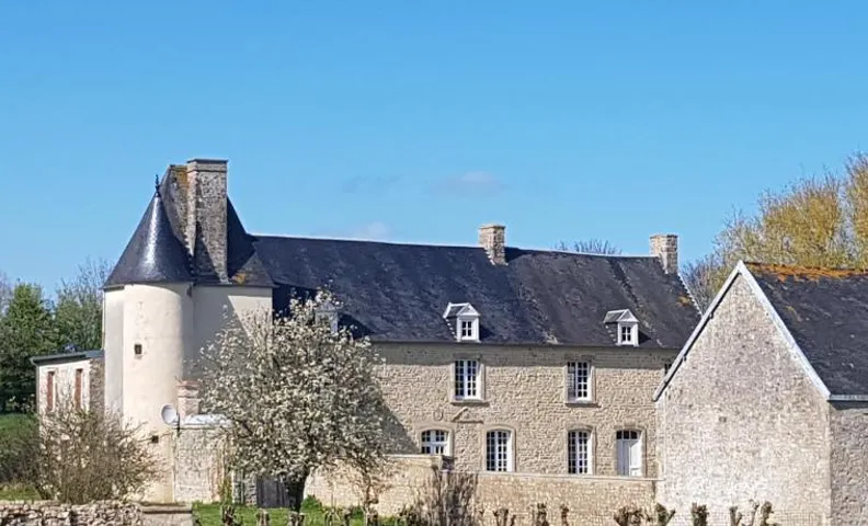 Manoir de Pierreville