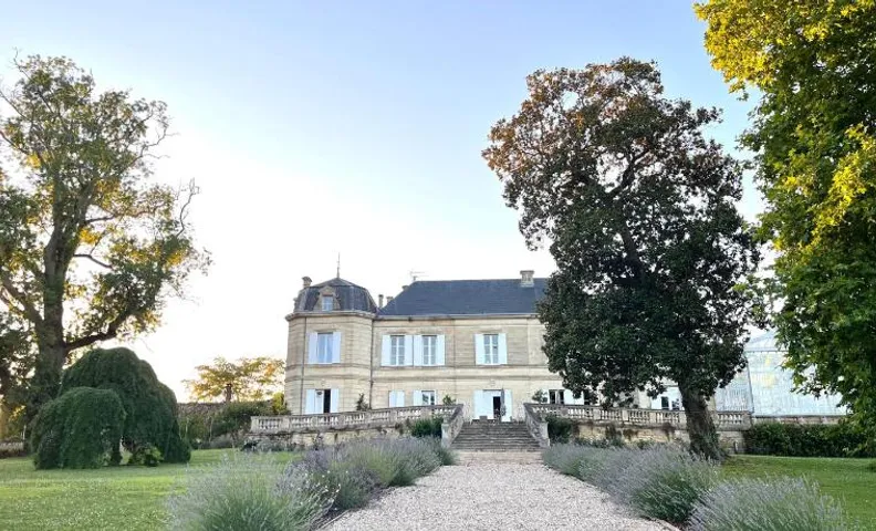 Chateau Carbonneau