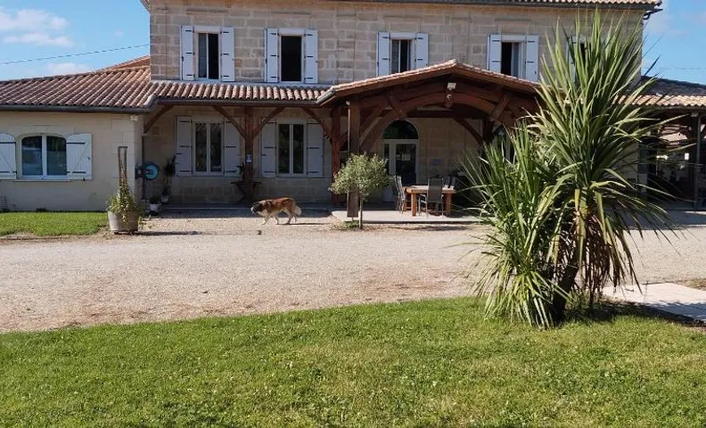 Maison d'Hotes La Prevote