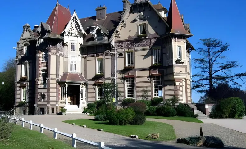 Chateau de la Rapee Hotel restaurant