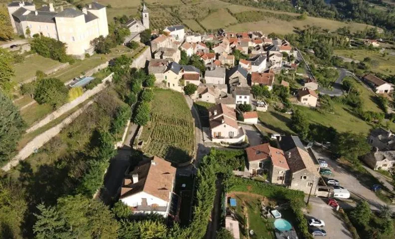 lesoleilo Suite Chateau ou Baume