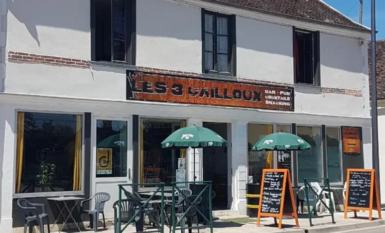 Les 3 Cailloux Bar Restaurant