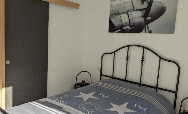 Chambre double indépendante AVIATEUR au sein du domaine PASSELOUP
