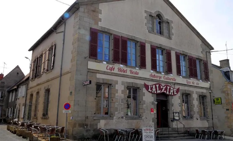L'Alzire - Logis Auberge Culturelle