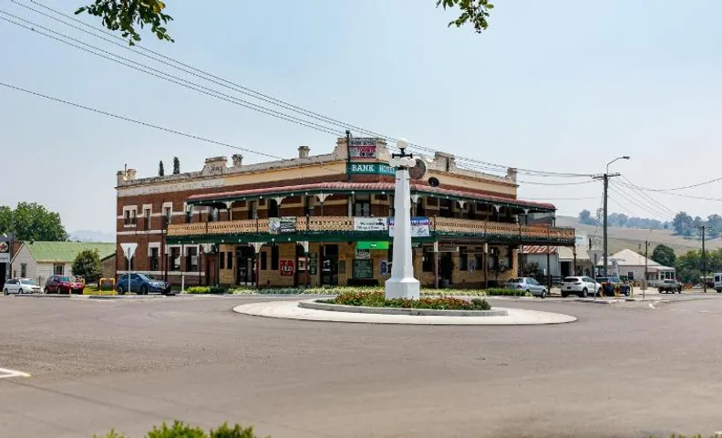 Bank Hotel Dungog