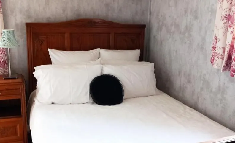 Country B&B