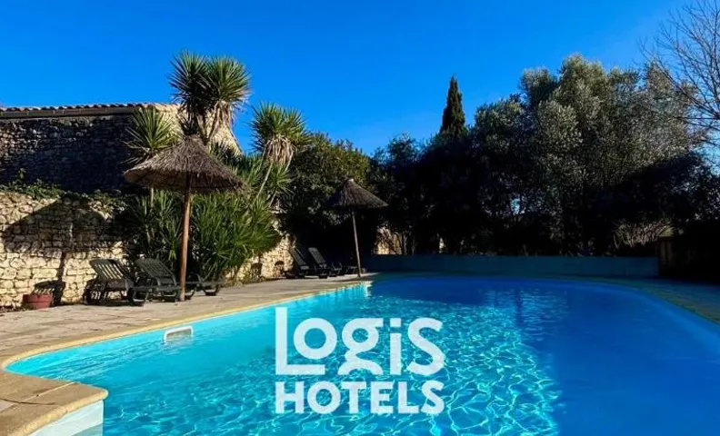 Logis Hotel Restaurant L'Esquielle