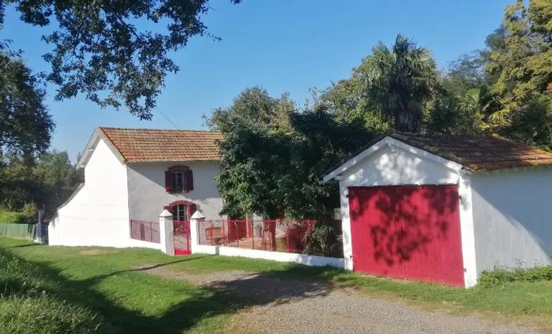Petite maison dans les bois