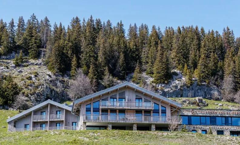 AUBERGE DES GLIERES Plateau des Glières