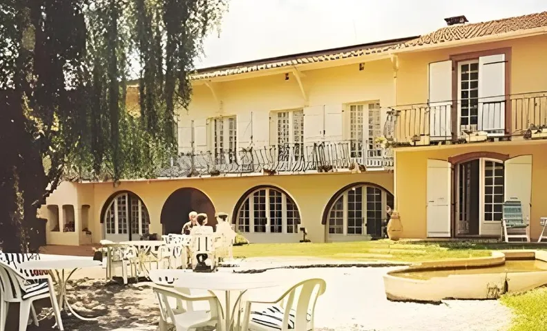 Logis Hotel L'Arche de Noe
