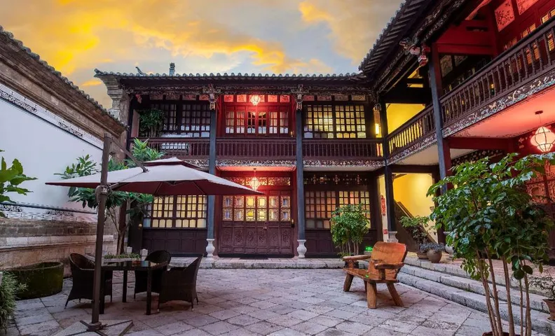 Courtyard No. 3 Hotel