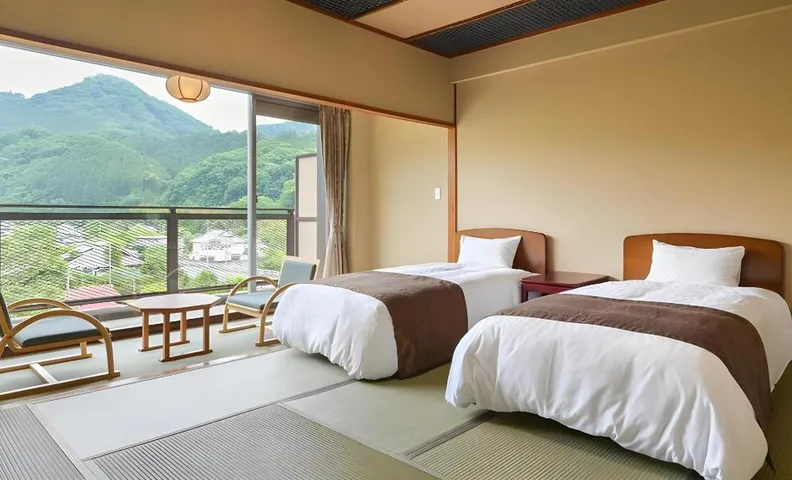 Fukuroda Onsen Omoide Romankan