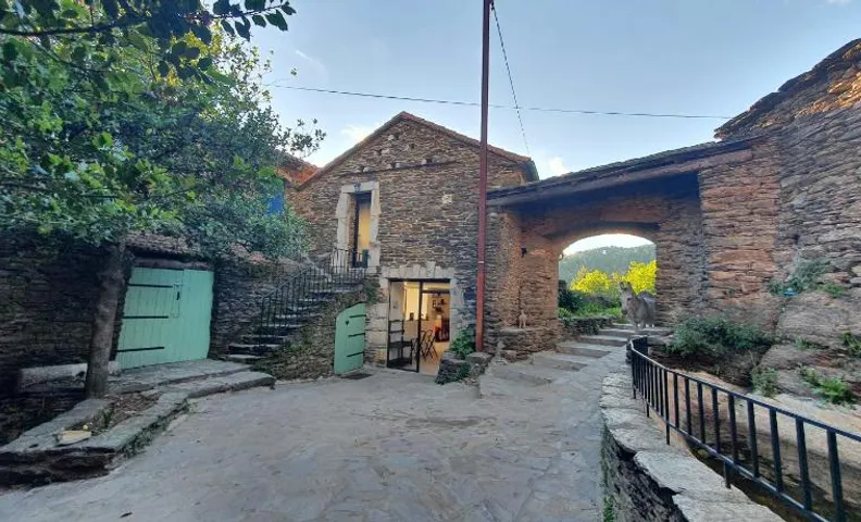 Lou Rey Éco Hameau - Gîte, Chambre d'Hôtes & Table d'Hôtes
