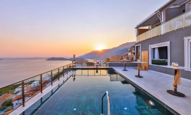 Un Amor Kaş