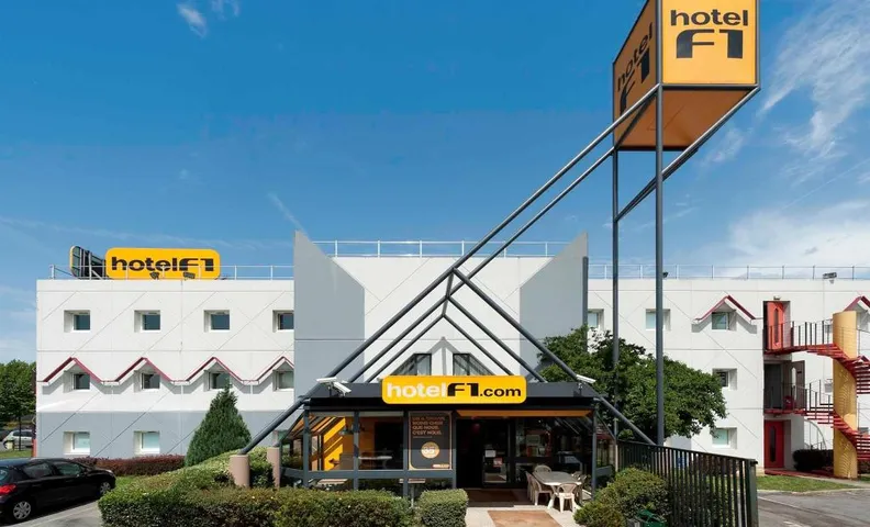 Welcomotel Les Mureaux
