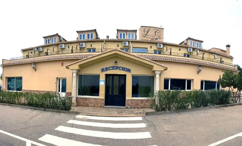 HOTEL LOS CAÑAS