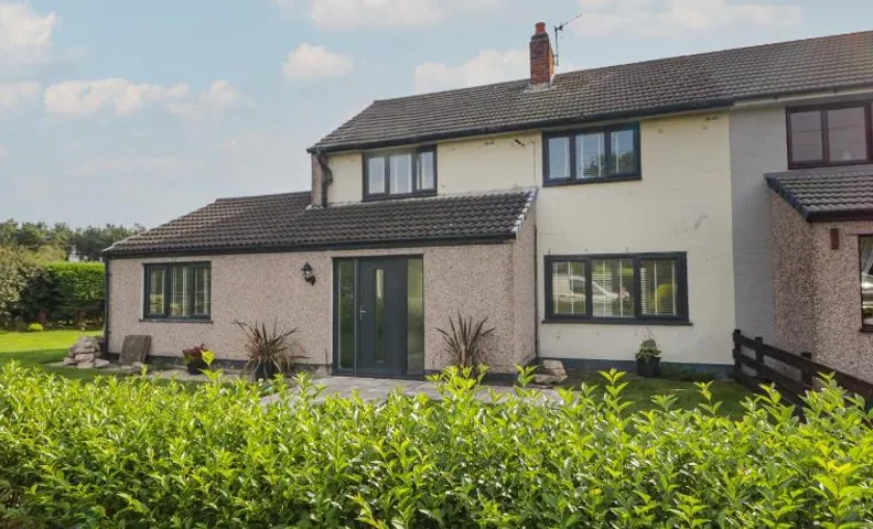 26 Hycemoor Way