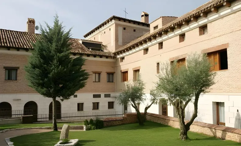 Jardin de la Abadia, Arroyo de la Encomienda