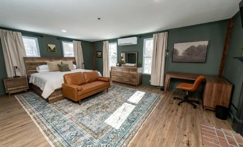 The Inn at Fireside Tavern Sherborn